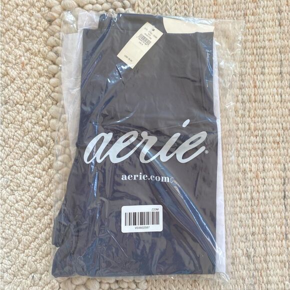 NWT OFFLINE By Aerie Real Me High Waisted Cropped Legging Size Small - Picture 6 of 7